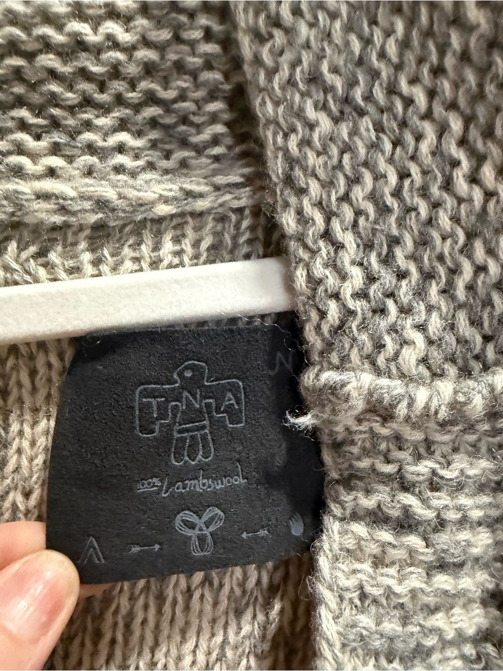 TNA Chunky Knit Sweater in Beige & Black Medium Lambswool - Picture 3 of 9